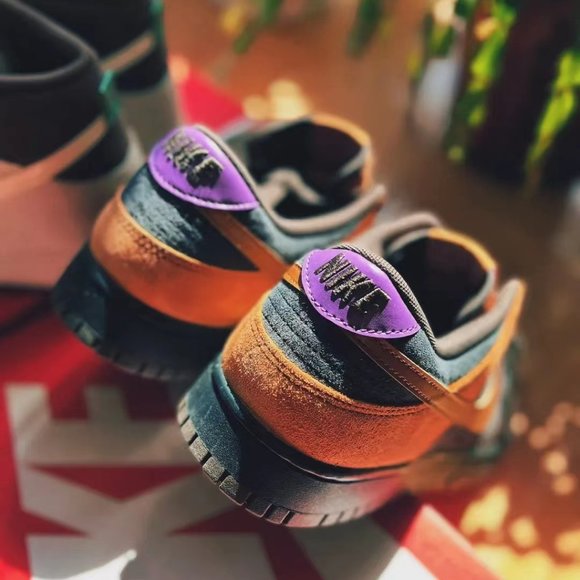 Nike Dunk High PRM Dark Russet - Picture 2 of 14